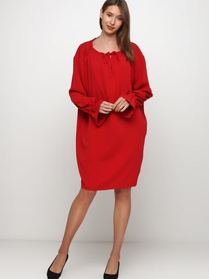 Платье красного цвета | 5726859