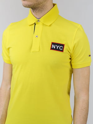 Футболка-поло желтая с логотипом | 5725459