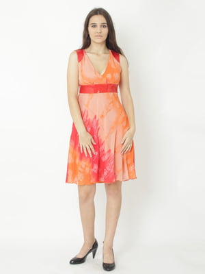 Платье комбинированного цвета в принт | 5796268