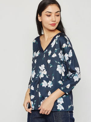 Блуза темно-синяя с цветочным принтом | 5808453
