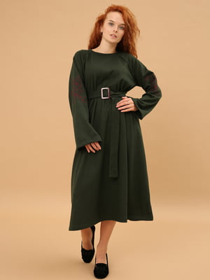 Платье А-силуэта зеленое с вышивкой | 5903959