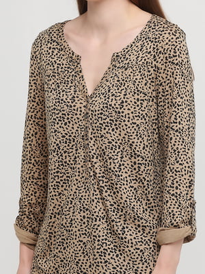 Блуза світло-коричнева з принтом | 5899057