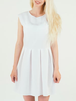 Платье А-силуэта белое | 5902516
