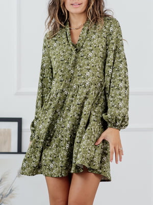 Сукня А-силуету оливкового кольору в квітковий принт | 5919931