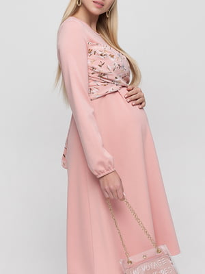 Платье для беременных и кормящих пудрового цвета с принтом | 5987511