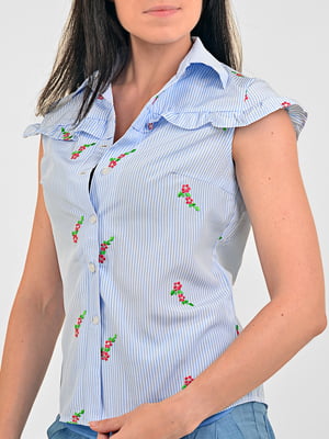 Рубашка голубая в полоску и с цветочной вышивкой | 6002081