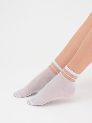 Шкарпетки білі в смужку | 6006415