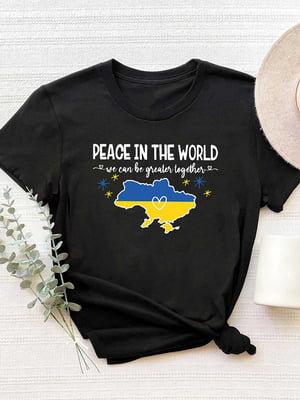 Футболка чорна із принтом Peace in the World | 6019648