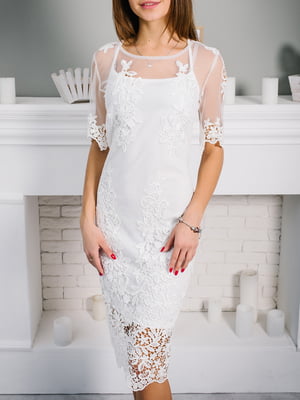 Платье-футляр белое с кружевом | 6023368