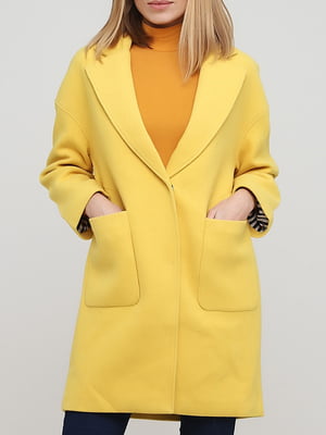 Пальто лимонного цвета | 6057752