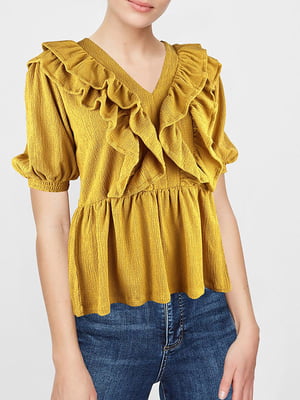 Блуза гірчичного кольору, прикрашена воланами | 6075043