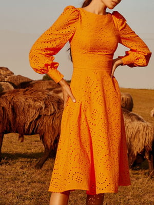 Платье А-силуэта оранжевое | 6080357