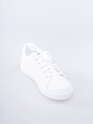 Кросівки білі | 6089714