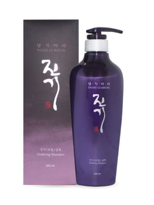 Шампунь регенерирующий Vitalizing Shampoo Daeng Gi Meo Ri (500 мл) | 6101556