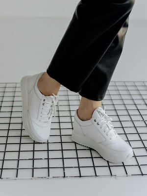 Кросівки білі | 6103246