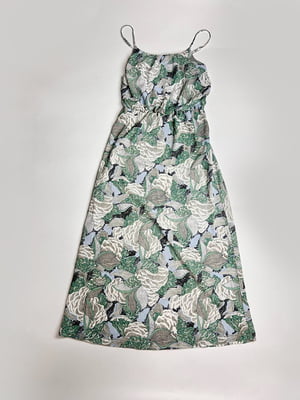 Платье А-силуэта серо-зеленое в цветочный принт | 6110152