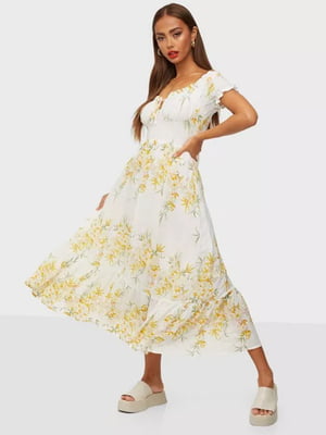 Платье А-силуэта белое с цветочным принтом | 6117579