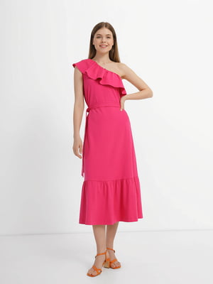 Платье А-силуэта ярко-розовое с открытым плечем | 6305534