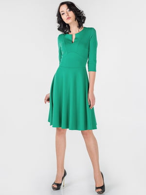 Платье А-силуэта зеленое | 6384585