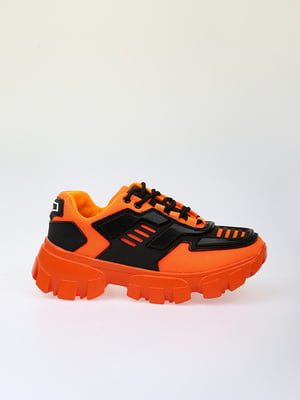 Кросівки оранжевого кольору | 6397065
