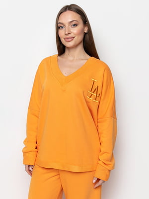 Пуловер оранжевый с вышивкой | 6330073