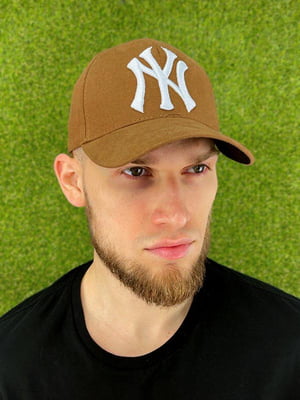 Бейсболка "Нью-Йоркер" коричнева з вишивкою | 6421350