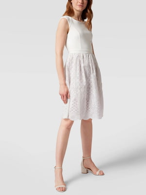 Сукня А-силуету молочного кольору з вишивкою | 6432343