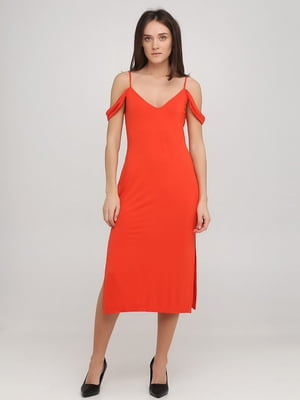 Платье А-силуэта с открытыми плечами оранжевое | 6441038
