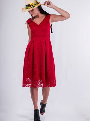 Платье А-силуэта с отделкой из тонкого кружева красное | 6442291