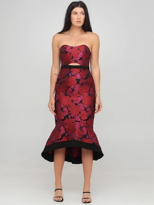 Вечернее платье с открытыми плечами бордовоев цветочный принт | 6442297