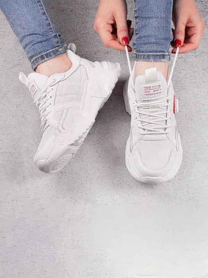 Кросівки білі | 6504776
