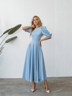Сукня-міді блакитна з відкритою спинкою | 6506334