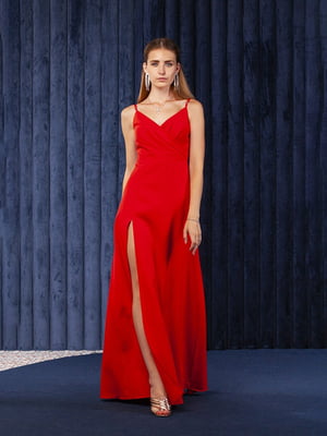 Платье красное с разрезом | 6506538