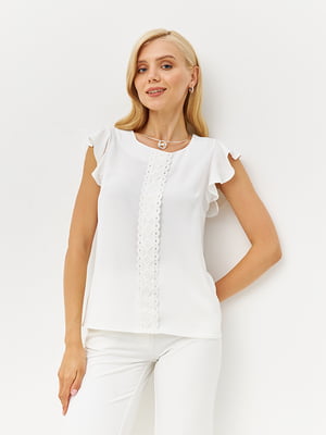 Блуза молочного кольору з мереживним оздобленням | 6517816
