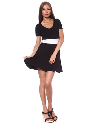 Платье черное с контрастной отделкой | 1257428
