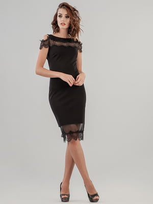 Платье-футляр черное с гипюровыми полупрозрачными вставкими | 6548155