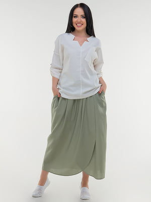 Льняна блуза молочного кольору з оригінальним фігурним вирізом | 6548688