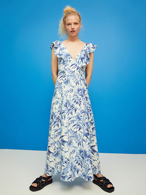 Платье А-силуэта льняное белое с синим принтом | 6567414