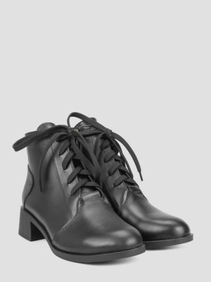 Ботинки черные кожаные на каблуке | 6570586