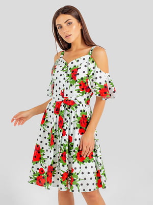Платье А-силуэта белое в горошек с красными цветами и открытыми плечами | 6424955