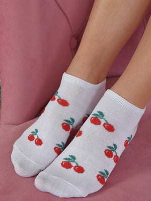 Шкарпетки короткі білого кольору з малюнком | 6577244