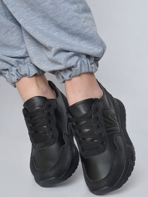 Кросівки чорного кольору на шнурівці | 6577397