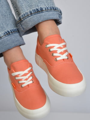 Кеды персикового цвета на шнуровке | 6577992