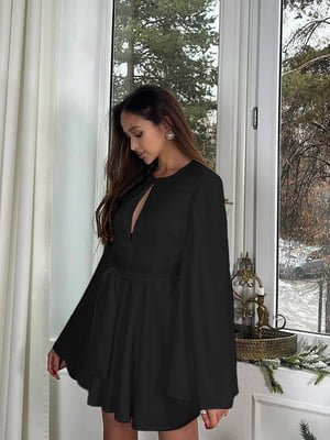 Чорна сукня з відкритою спинкою і рукавами вільного крою | 6615479