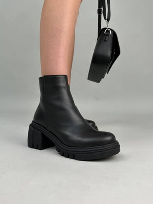 Кожаные черные ботинки на среднюю ногу | 6616812
