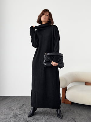 Вязаное платье oversize черное с высокой горловиной | 6629366