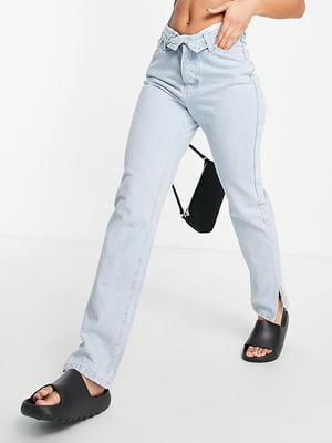 Світло-блакитні джинси з закотом на поясі та розрізами внизу штанини | 6255494