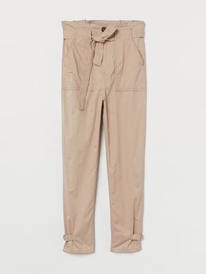 Бежевые зауженные брюки с поясом | 6303531