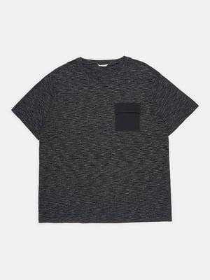 Темно-сіра футболка з накладною кишенею | 6683548