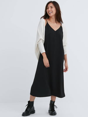 Сукня-міді в стилі білизни чорна з регульованими бретелями | 6685347